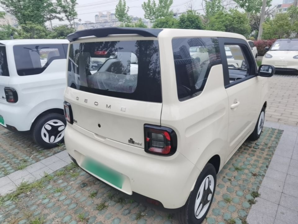 Geely Galaxy Panda 2025 210 km – Yuanqi Bear — снимка 4