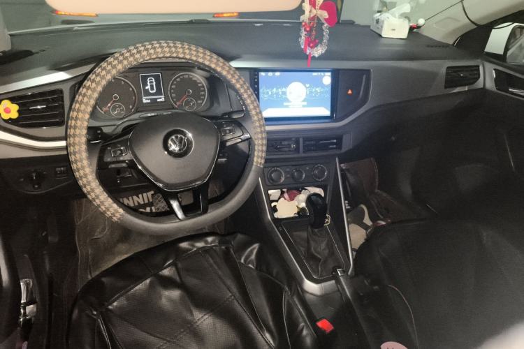 Used Volkswagen Polo 2019 Plus 1.5L Automatic Panoramic Enjoyment Edition Center Console
