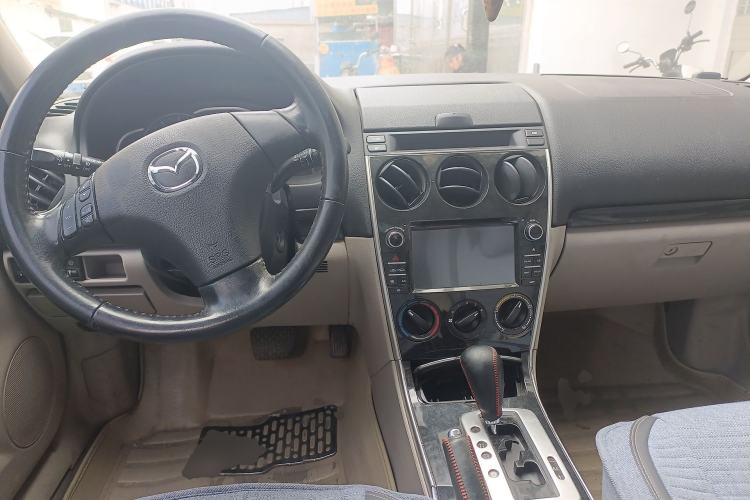 Used Mazda 6 2011 2.0L Automatic Fashion Edition Center Console