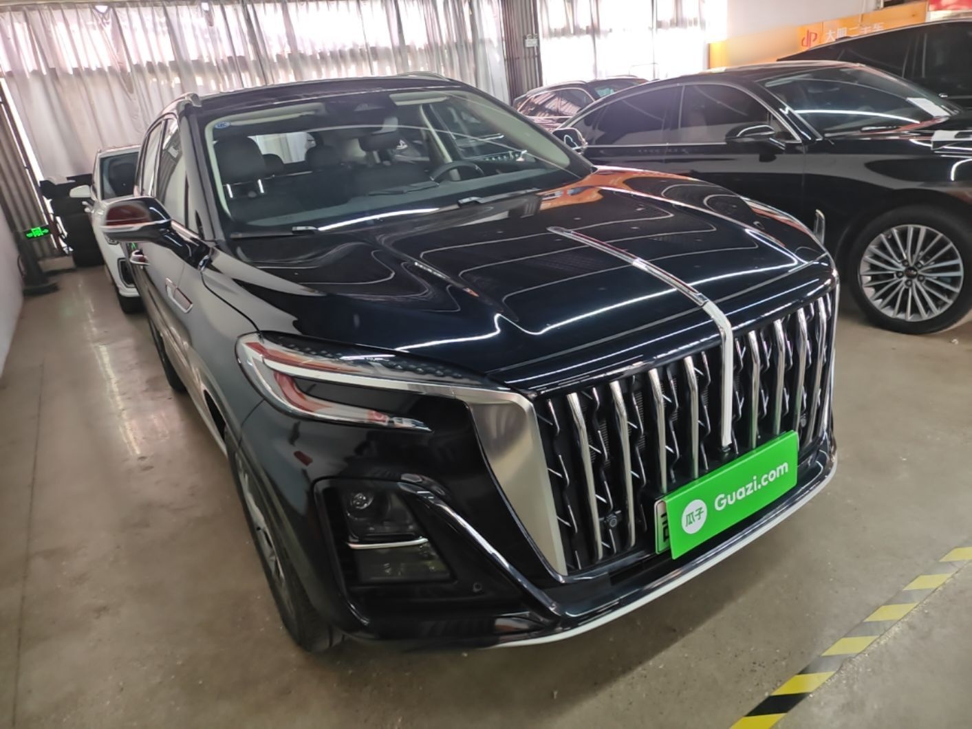Hongqi HS3 PHEV 2025 Model 117km Jingwei Edition — снимка 3