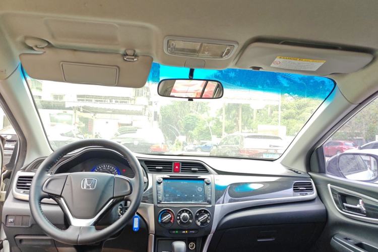 Used Honda Crider 2015 1.8L automatic comfort version Headliner