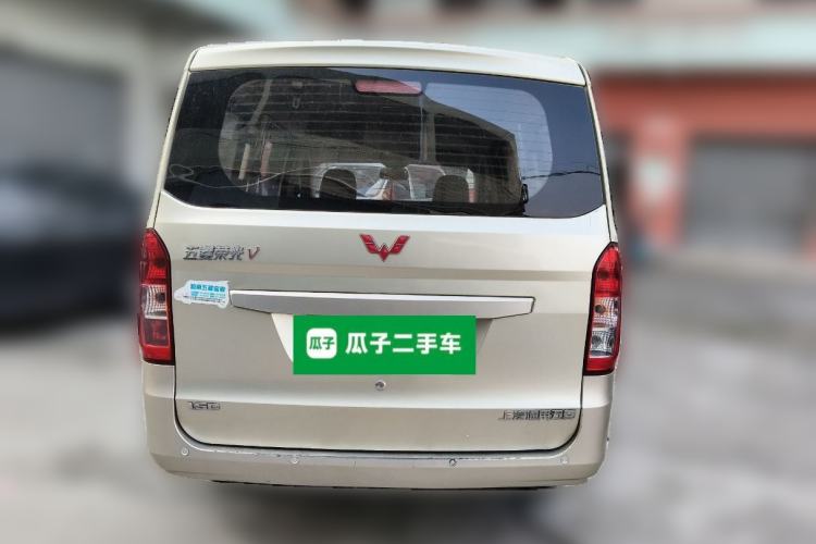 Used Wuling Rongguang V 2016 1.5L Standard Version Rear
