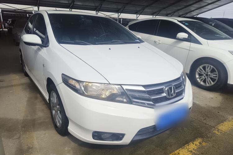 Used Honda City Classic 2012 1.5L Automatic Elite Edition Front Right 45 Deg