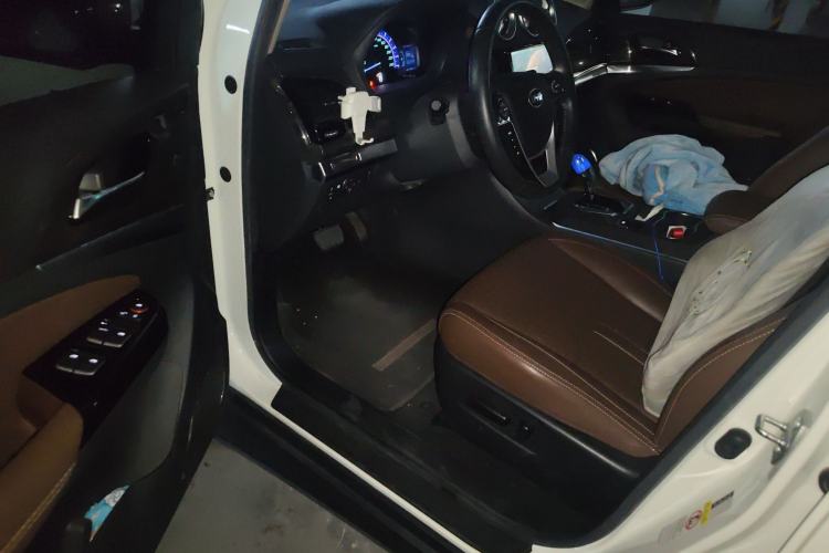 Used BYD S7 2016 2.0T Automatic Prestige Plus Driver Seat