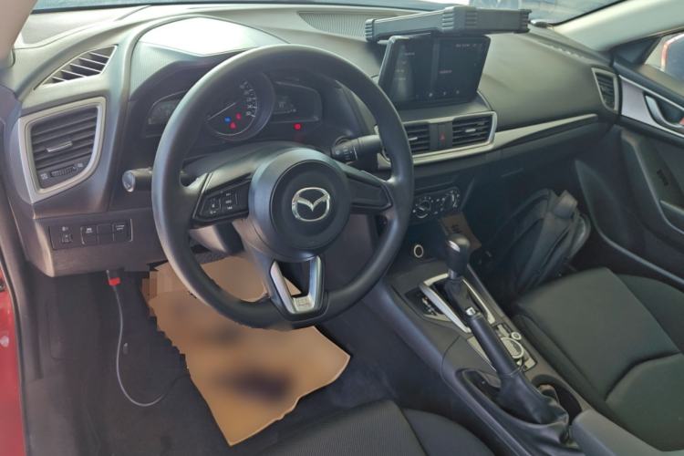 Used Mazda Mazda 3 Axela 2017 Sedan 1.5L Automatic Comfort Model Emission Standard China V
