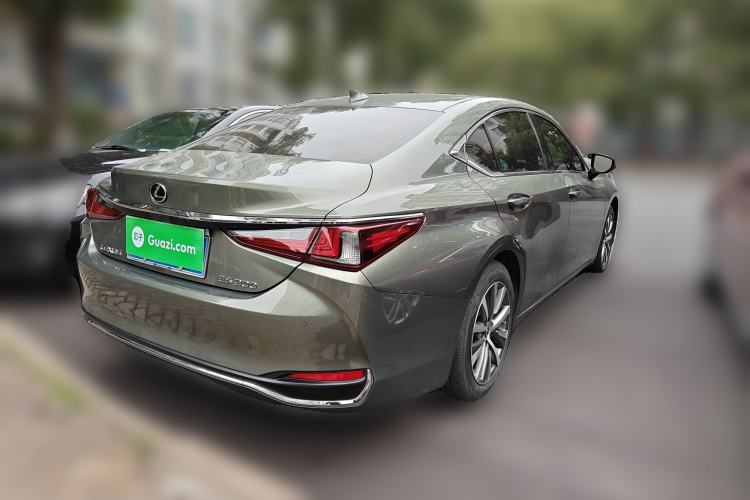 Used Lexus ES 2020 200 Excellence Edition