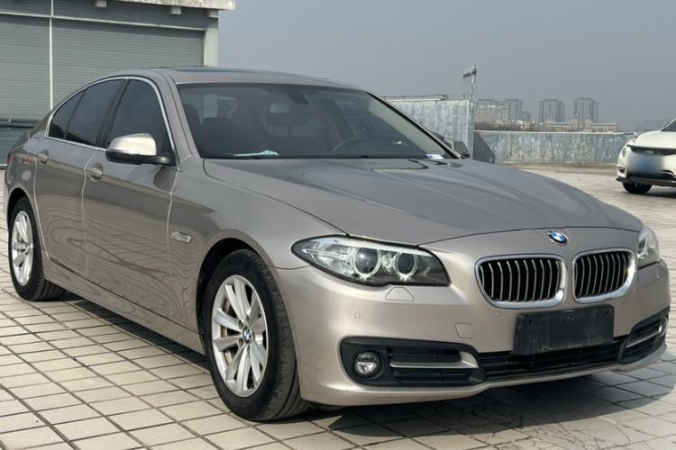 Used BMW 5 Series 2015 520i Elegant Edition
