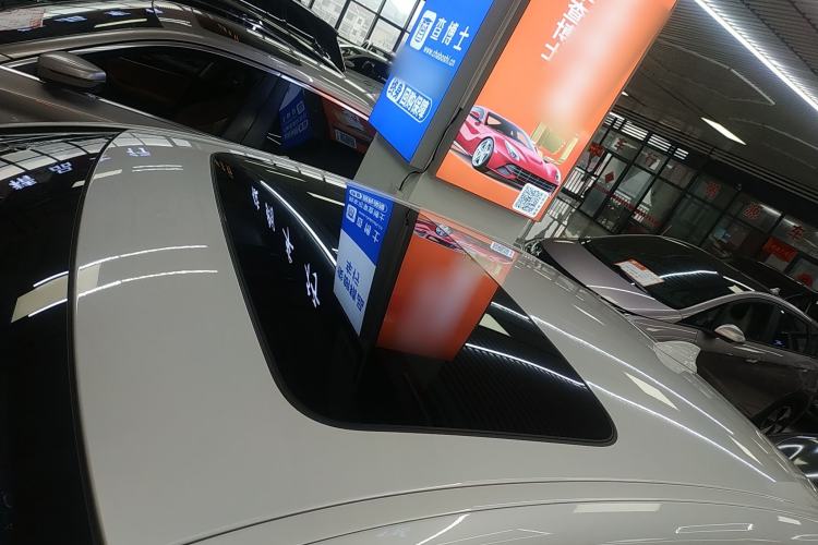 Used BMW 5 Series 2020 525Li M Sport Package Roof