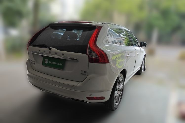 Used Volvo XC60 2017 T5 AWD Smart Upgrade Edition Rear Right 45 Deg