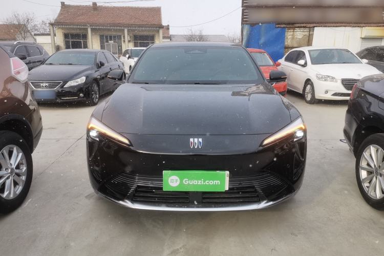 Used Buick L7 2025 Model Luxury Edition