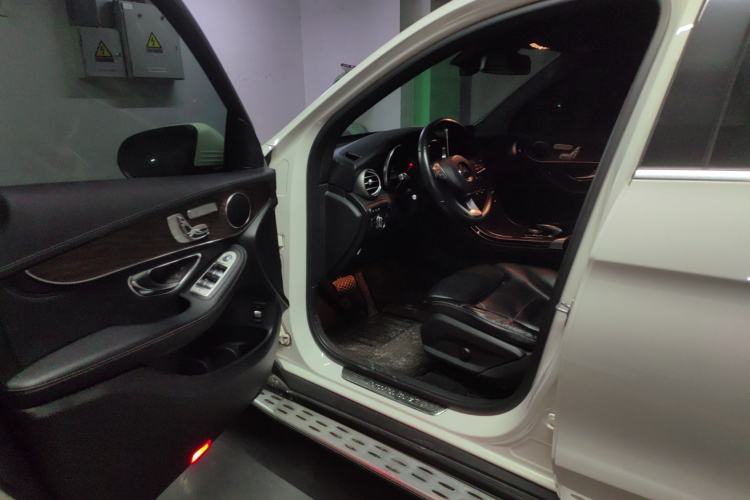 Used Mercedes-Benz GLC 2017 GLC 300 4MATIC Sport Edition