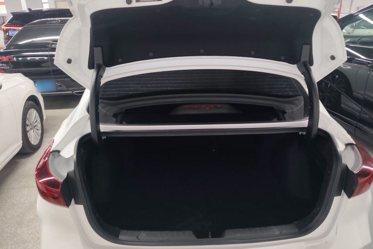 Used CHANGAN Eado 2021 PLUS Blue Whale NE 1.4T GDI DCT Prestige Model Trunk