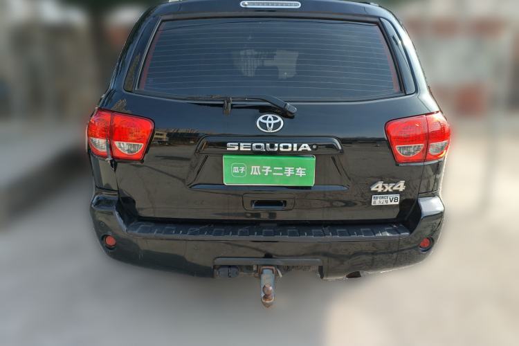 Used Toyota Sequoia 