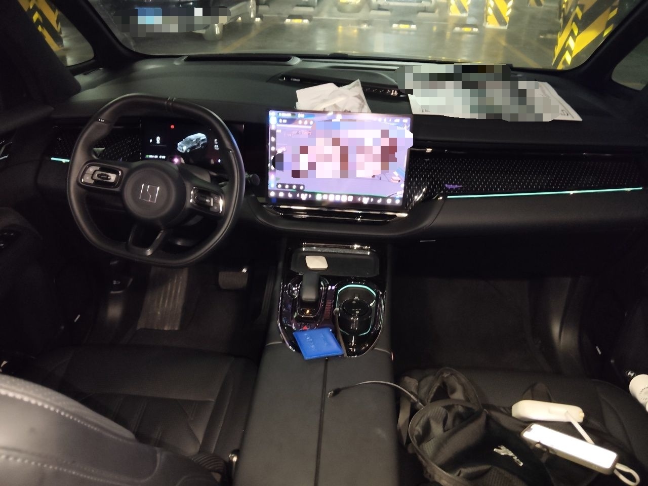 Zeekr 009 2024 Six-Seat Executive Version 4WD 108 kWh — снимка 18