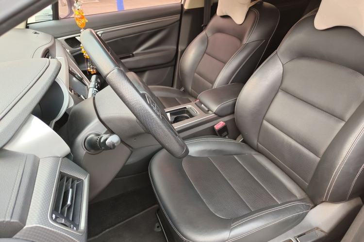 Used Geely Auto Emgrand GS 2016 Sport Edition 1.3T Automatic LingShang Model