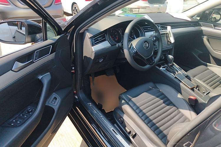 Used Volkswagen Magotan 2019 330TSI DSG Leading Edition China V Standard