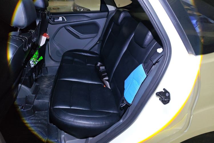 Used Ford Focus 2013 Hatchback Classic 1.8L Manual Base Model