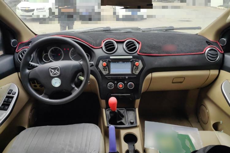 Used JMC Yusheng S350 2013 2.4T Two-Wheel-Drive Special Edition