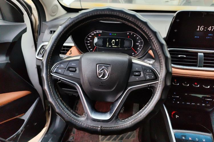 Used Baojun 510 2017 1.5L Automatic Luxury Model
