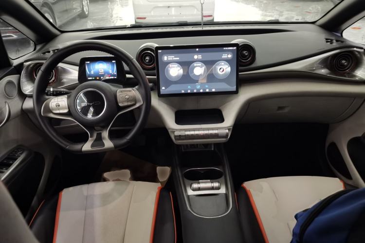 Used BYD Dolphin 2021 405 km Free Version Center Console