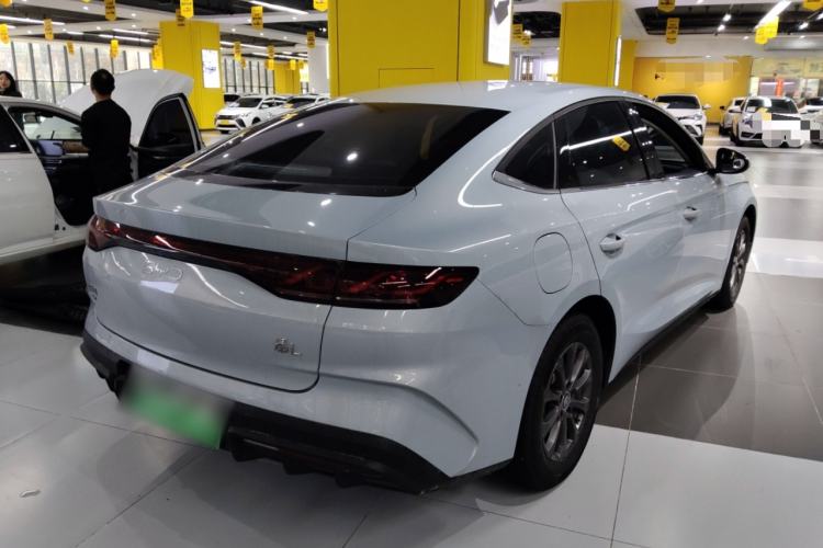 Used BYD Qin L 2024 DM-i 80KM Leading Model
