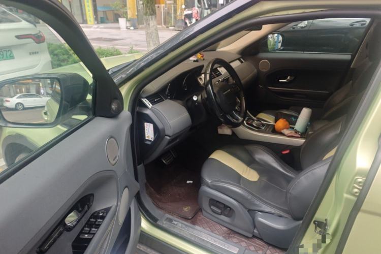 Used Land Rover Range Evoque 2012 2.0T 5-Door Ignite Edition Driver Seat