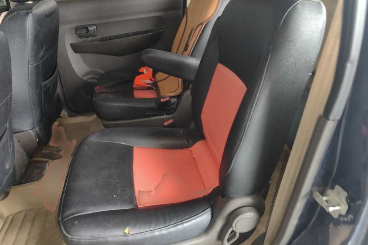 Used Wuling Hongguang 2014 1.2L Standard Model China IV