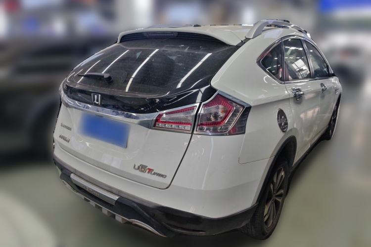 Used Luxgen U6 SUV 2014 1.8T Fashion Edition Rear Right 45 Deg