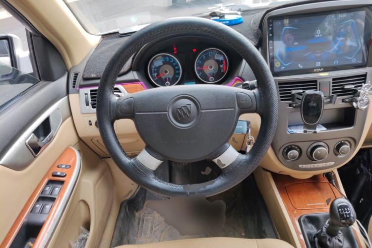 Used Buick Excelle 2011 1.6 LE-MT Steering Wheel