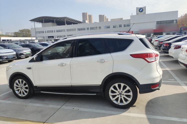 Used Ford Kuga 2015 2.0L GTDi Four-Wheel Drive Prestige Model

