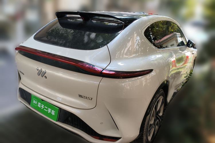 Used IM LS7 2023 100kWh Pro All-Wheel-Drive Version
