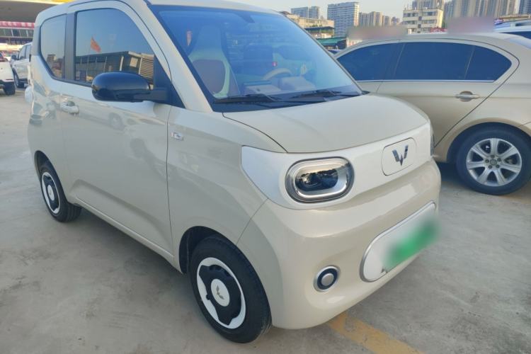 Used Wuling Hongguang MINIEV 2024 3rd Generation 215km Youth Edition
