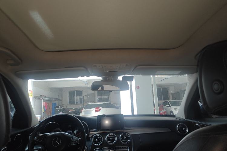 Used Mercedes-Benz C-Class 2015 C 200 L Interior 7