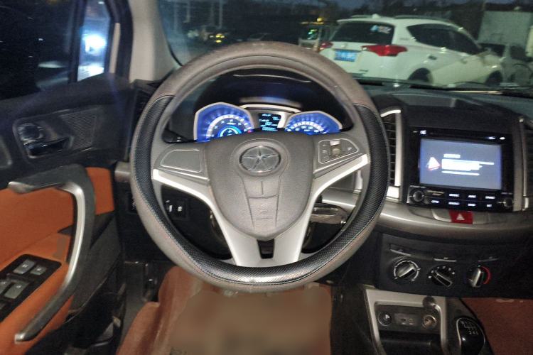 Used JAC Group Refine S3 2014 1.5L Manual Luxury Model Steering Wheel
