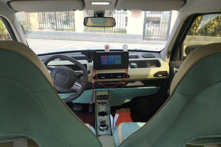 Used Geely Galaxy Panda 2023 Panda Mini 200km Endurance Bear
