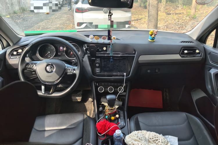 Used Volkswagen Tiguan L 2019 330TSI Automatic Two-Wheel Drive Smart Luxury Version China V Emission Standard