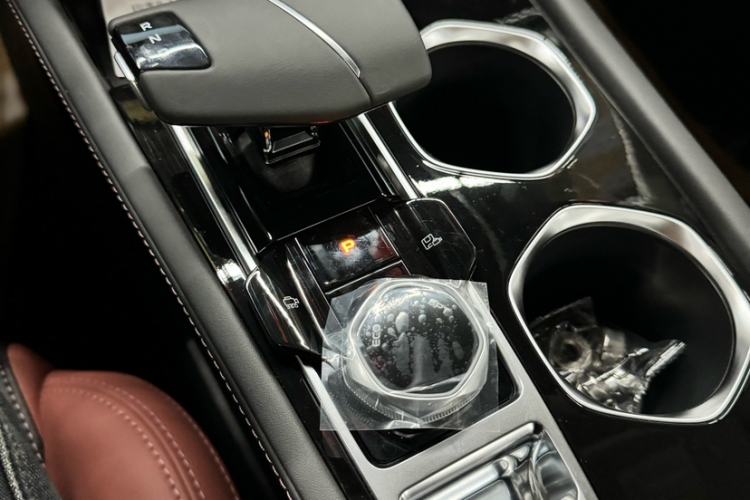 Used CHANGAN Eado 2024 PLUS Blue Whale NE 1.4T GDI DCT High-Energy Edition Interior 4