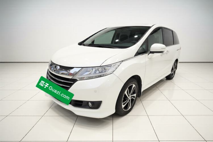 Used Honda Odyssey 2015 Updated Version 2.4L Smart Edition