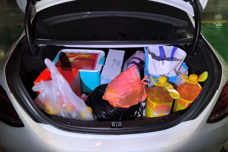 Used Mercedes-Benz C-Class 2016 C 180 L Sport Edition Trunk