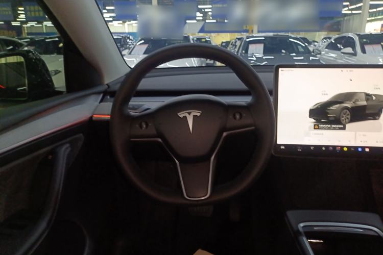 Used Tesla Model Y 2023 Rear-Wheel-Drive Version