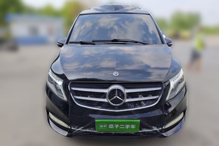 Used Mercedes-Benz V-Class 
