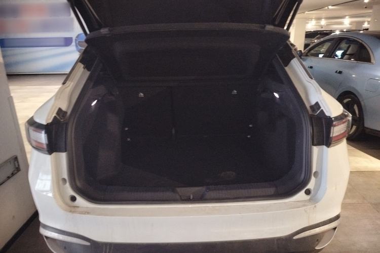 Used Volkswagen ID.4 X 2022 Pure Long-Range Version Trunk