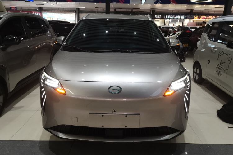 Used AION Y 2023 Younger Star Edition