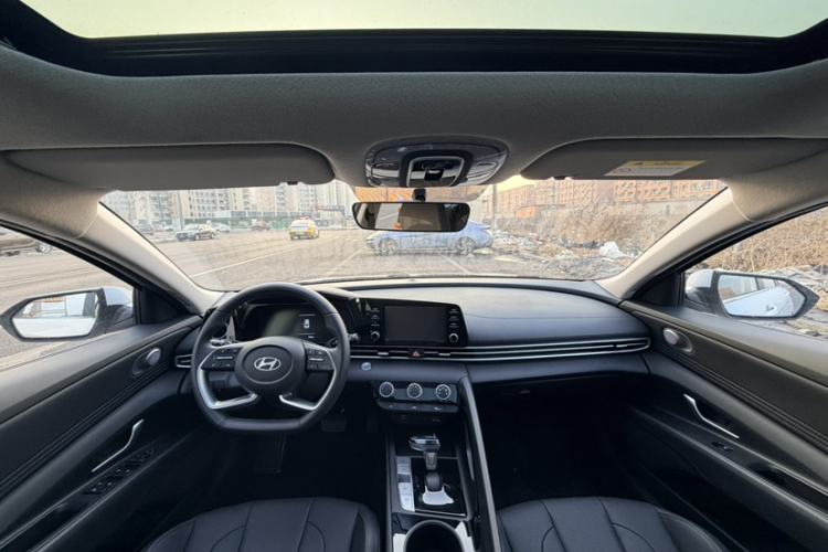 Used Hyundai Elantra 2023 1.5L CVT GLX Elite Edition
