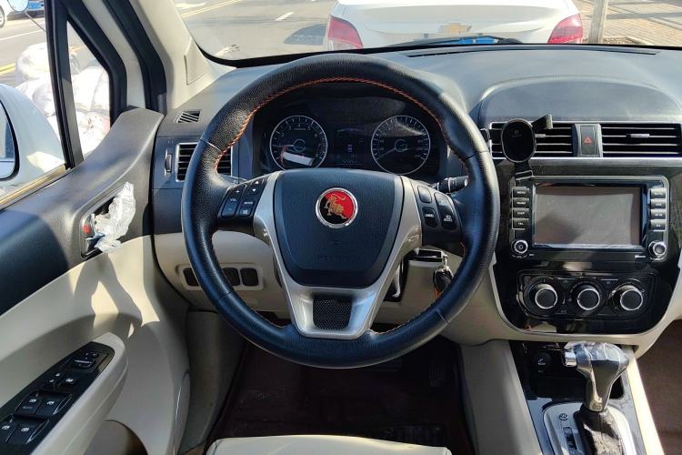 Used FORTHING Joyear XV 2016 1.6L CVT Luxury Model
