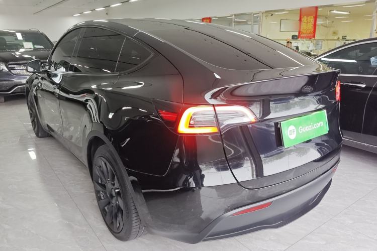 Used Tesla Model Y 2022 Rear-Wheel-Drive Version Exterior 2
