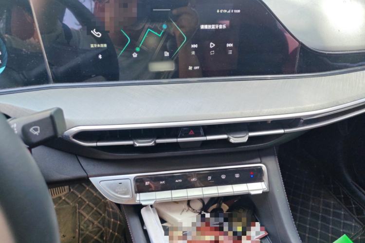 Used CHANGAN Eado 2023 Changan Edition PLUS Blue Whale NE 1.4T GDI DCT Prestige Version