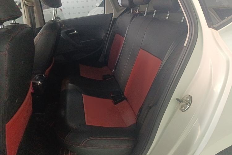 Used Volkswagen Polo 2016 1.4L Manual Fashion Model Left Rear Seat