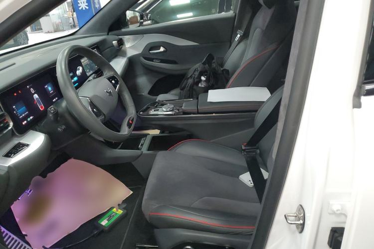 Used ARCFOX Alpha S 2022 HI Edition Advanced Version Left Front Seat