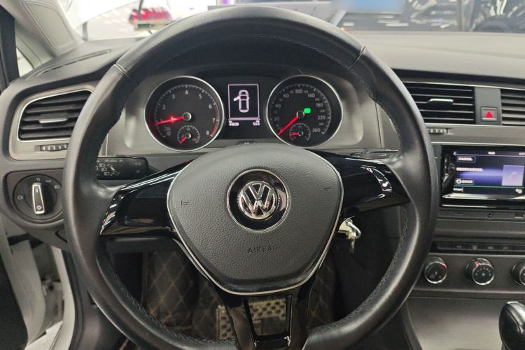 Used Volkswagen Golf 2016 1.6L Automatic Comfort Model